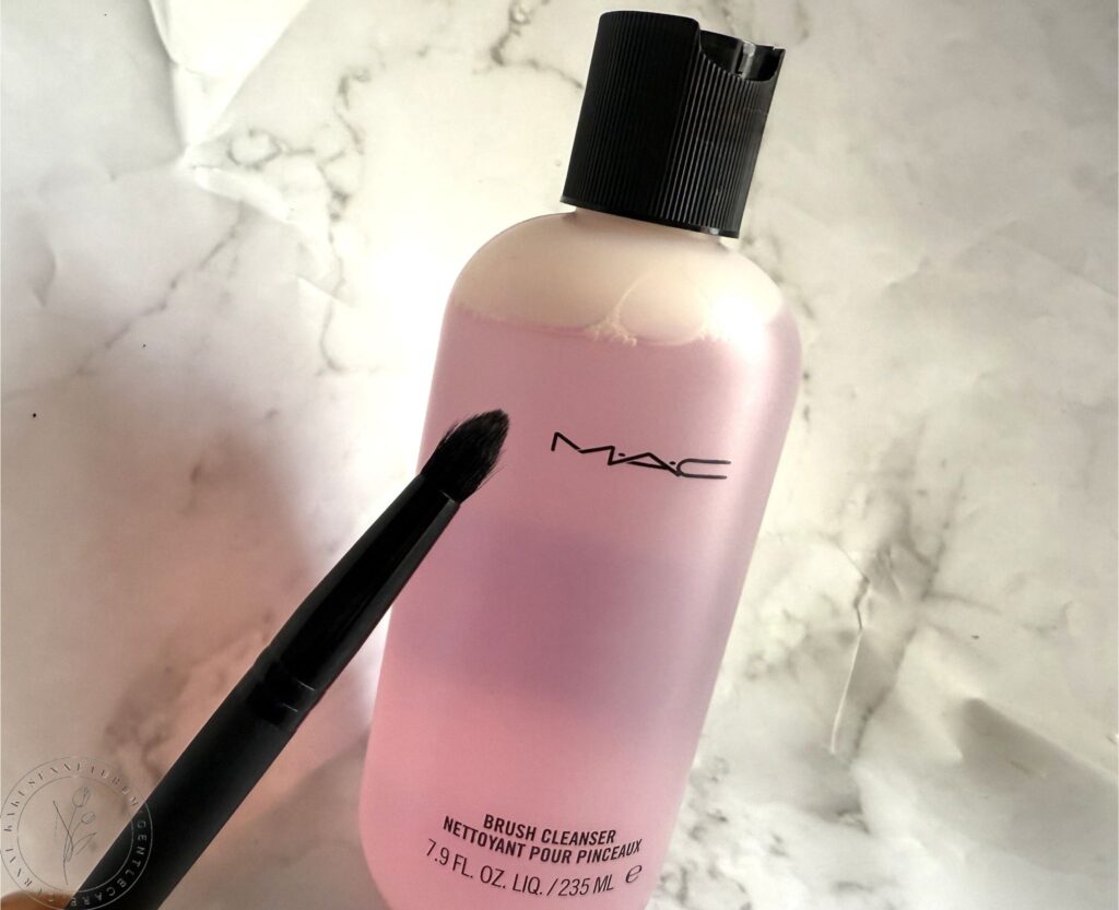 MAC(マック)のブラシクレンザーが神アイテムすぎた件!速乾&簡単 M・A・Cの「ブラシ クレンザー」とブラシ