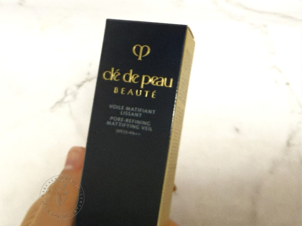 ヴォワールマティフィアンリサン口コミレビュー|毛穴&皮脂に悩む人の救世主? クレ・ド・ポー ボーテのヴォワールマティフィアンリサンの箱