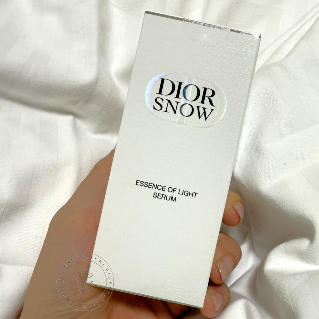ディオール スノー エッセンス オブ ライト セラムの箱